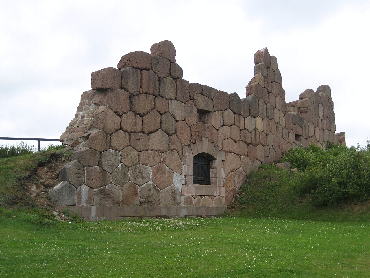 Bomarsund fortress ruins, 2009