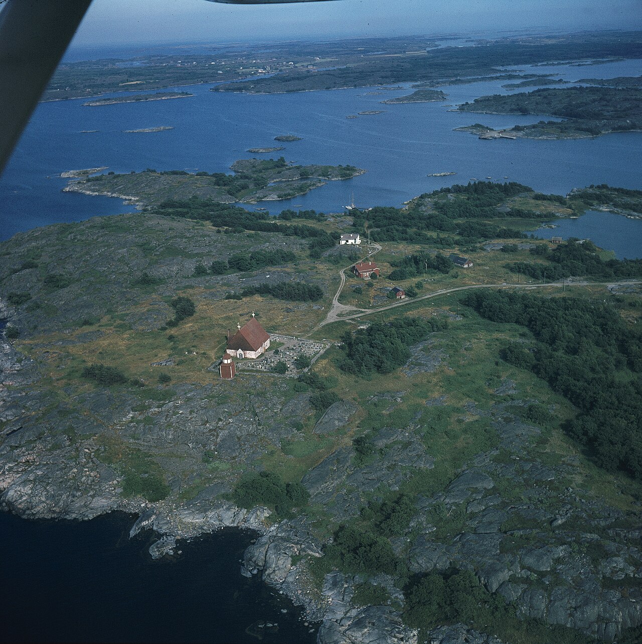 Hamnö, Kökar — historical aerial photograph, twentieth century