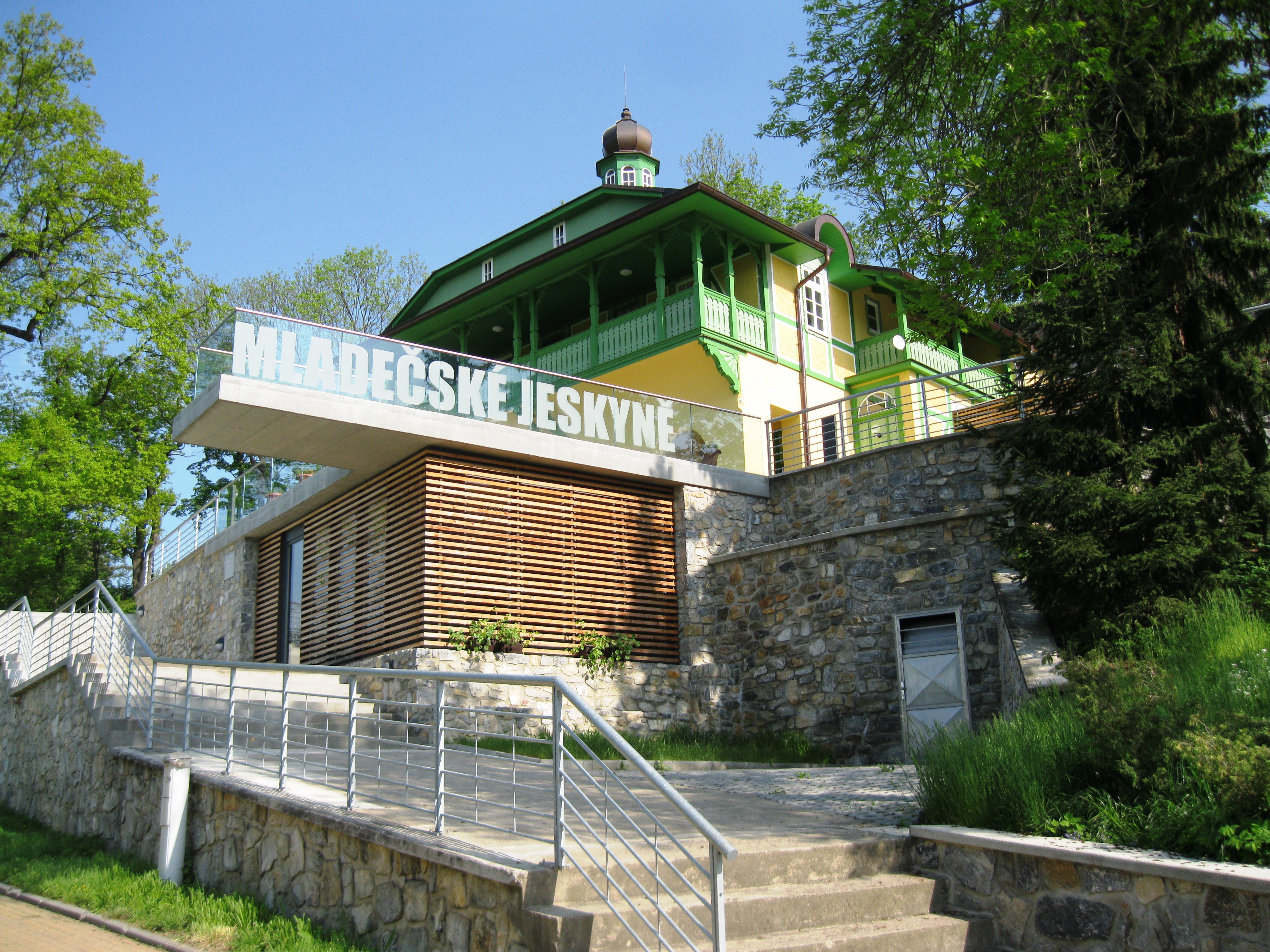 Mladec Caves visitor entrance pavilion