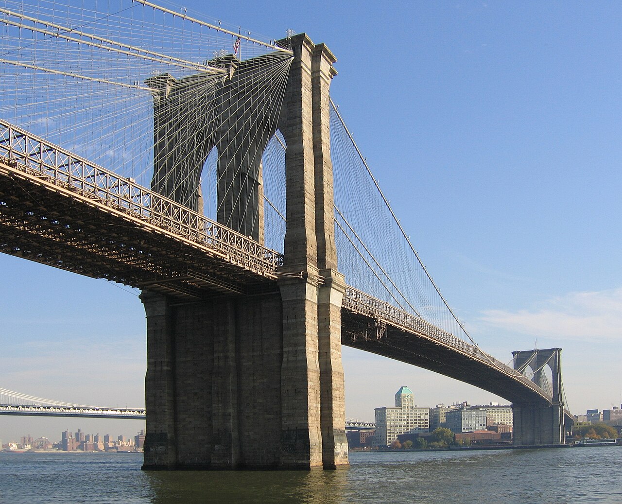 The Brooklyn Bridge across the East River, viewed from Manhattan.