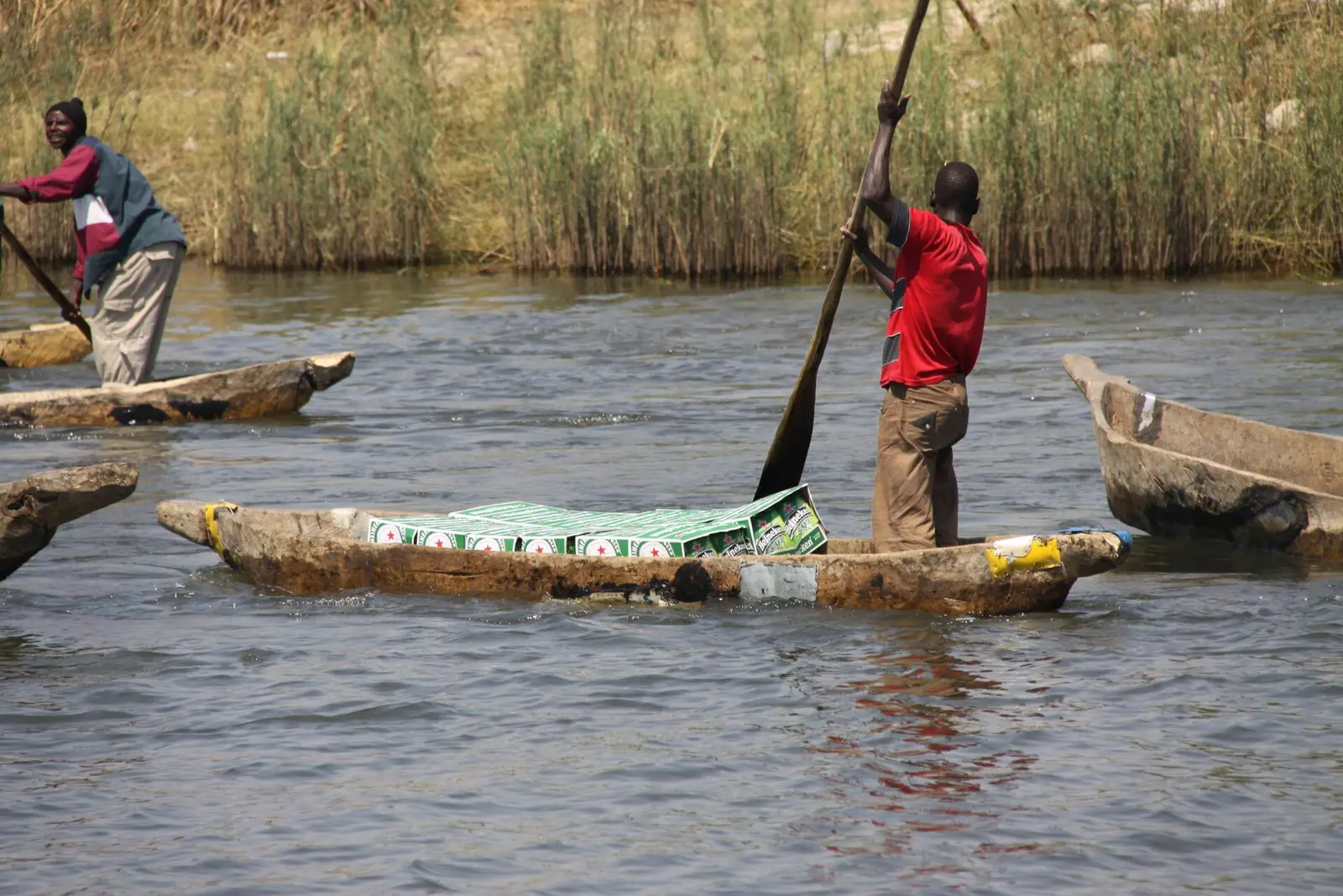 Zimbabwe — chapter photograph: Wine, beer and local drinks